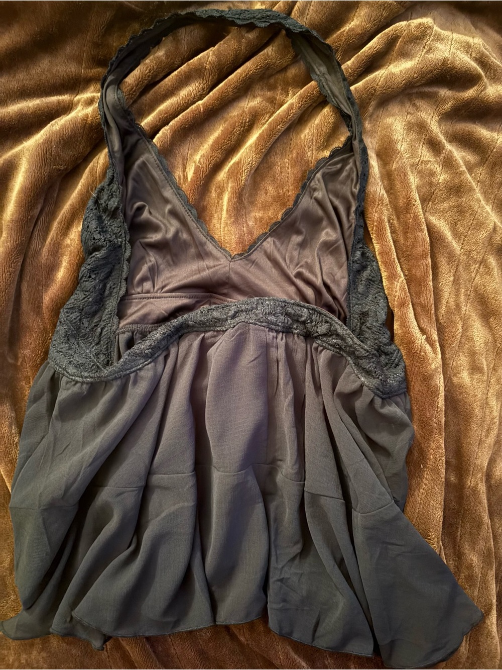 urban outfitters black lace halter top NWOT - Picture 3 of 4